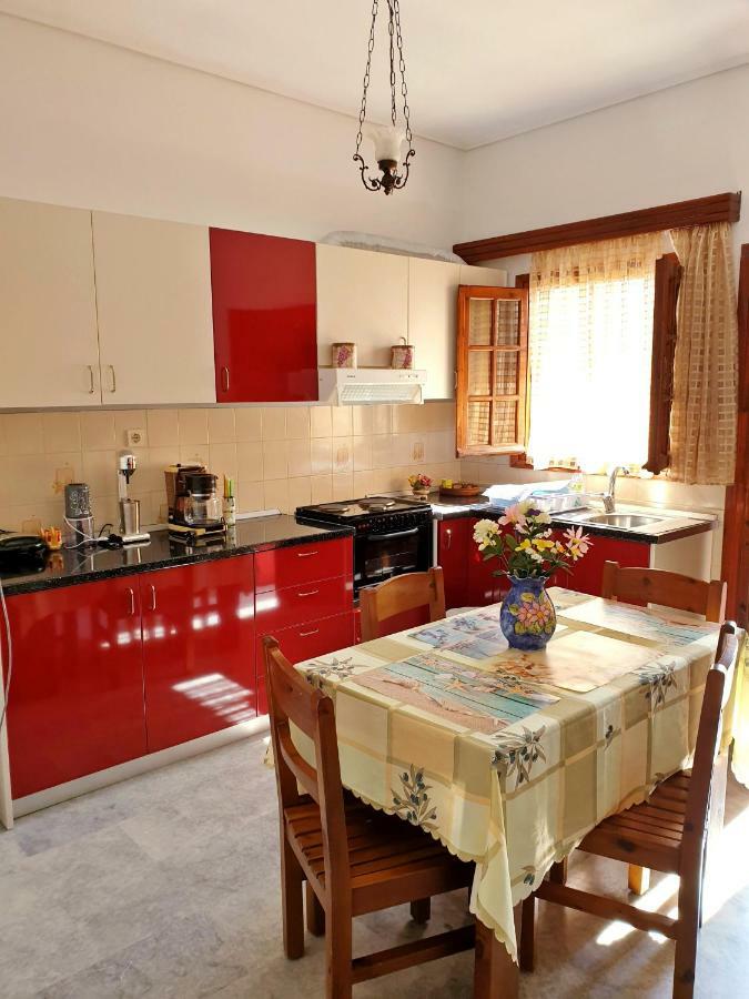 Myrto'S Apartment No15 Lutrá Oréasz Elénisz Kültér fotó